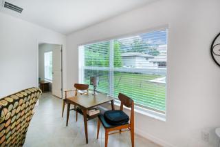 Relaxing coastal home centrally located in Port Charlotte - Yonkers - 6