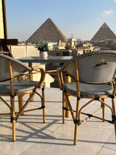New pyramids gate view - Il Cairo - 8