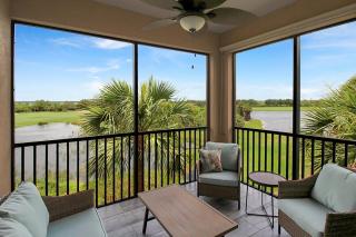 Lakefront 3rd floor condo at River Strand Golf and Country Club - Bradenton - 0