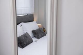 Glyfada Luxury Suite - Athens - 2