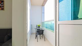Modern 1BR Scenic View Relax Refresh in Ajman - 1