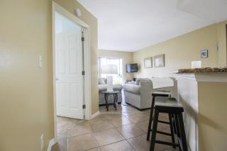 Resort-style living near IMG, Anna Maria Island, and Bradenton Beach - 1