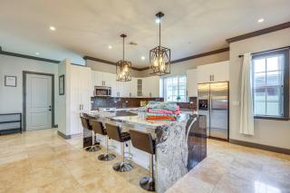2 Mi to Las Olas Sleek Townhome with Yard and Views! - Fort Lauderdale - 3
