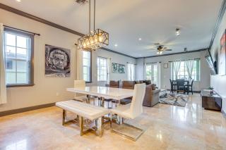 2 Mi to Las Olas Sleek Townhome with Yard and Views! - Fort Lauderdale - 5