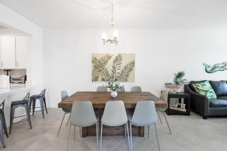 Stylish lakefront villa with all of the amenities - Near Beaches - Hibiscus Haven - Englewood - 0