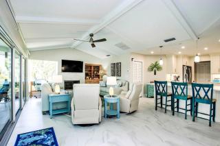 Golf course pool home on 12th hole of the Sanibel Island Golf Club - Isle Awhile - Ybel - 8