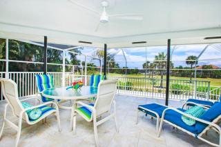 Golf course pool home on 12th hole of the Sanibel Island Golf Club - Isle Awhile - Ybel - 1
