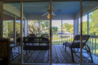 Charming 2nd floor 2 BR condo in The Meadows Golf and Country Club - Sarasota - 7