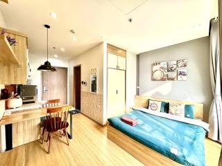 Deluxe Studio Apt In Vinhomes Green Bay With Swimming Pools, Gym And Outdoor Sports - Hanoi - 4