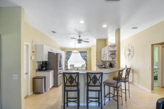 Charming Port Charlotte 3BR pool home - Yonkers - 5