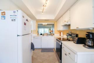 Charming 2 BR condo in The Meadows community - 9