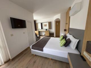 Family Hotel Flora - Zlatograd - 1