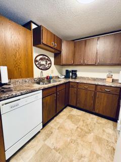 Cozy Ski Lodge Condo I Alpen Villas at Powderhorn Mountain - Bessemer - 6