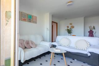 Apartamento segunda línea piscina frente al mar - Miramar - 1
