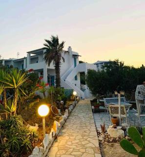 STAVROS STUDIOS - Logaras - 7