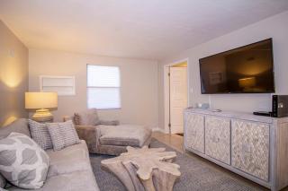 Charming Manasota Key duplex with beach access- IB14 - Englewood - 2