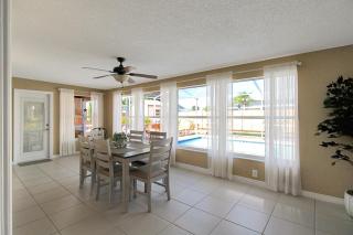 Serene Private Pool Home In Port Charlotte - Yonkers - 8