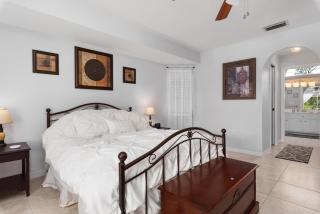 Spacious 3BR Waterfront Home In Port Charlotte - Yonkers - 7