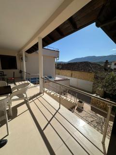 Elby Apartment ,Airport pick up drop off - Berat - 9
