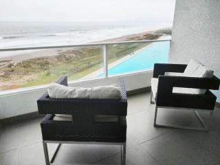 Smart Host Rentals- Escapada Vista al Mar y Laguna - 2