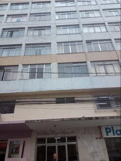 Apartamento moderno e estiloso no Centro - 9