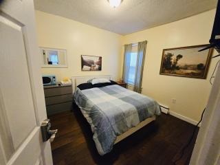 Nice 2 bed Whole Foods, Brown University, Miriam, Downtown 3R - Providence - 2