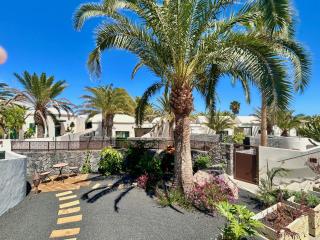 Villa Irene Lanzarote en Costa Teguise en complejo con piscina comunal - Costa Teguise - 3
