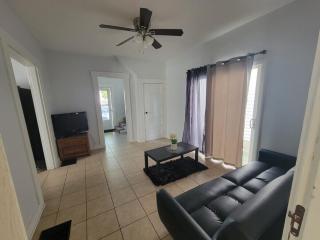 Spacious 3-bedroom apartment in Dayton - Dayton - 0