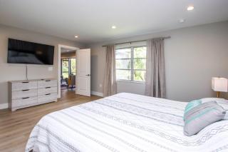 3BR Canal-Front Home On Sanibel Island - Walk To Beach - Wulfert - 5