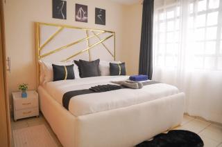 Beautifully Furnished 1 Bedroom House - 3