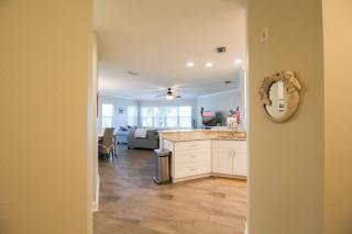 3BR Condo Near Anna Maria Island Beaches on Palma Sola Bay - Tropic Treasure - Bradenton - 2