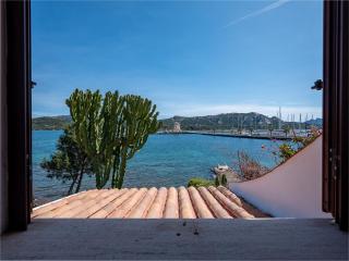 Sardinia Family Villas - Cannigione Beach Apartments - Cannigione - 5