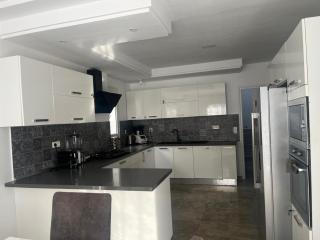 Family Villa Luxury - 9