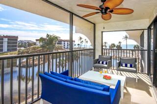 Beautiful condo overlooking lagoon, pool and beach on Sanibel Island - Ybel - 0