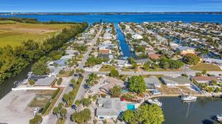 Waterfront 3 BR Pool Home Near the Beach - Vitamin Sea - Bradenton - 5