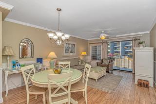 4 Bedrooms for 13! 2 Renovated Condos at Myrtle Beach Resort! - Myrtle Beach - 2