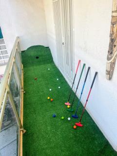 Tropical Suite terraza con Minigolf - Salou - 7