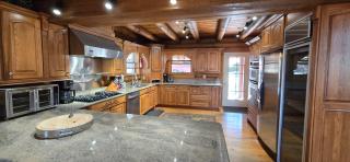 Coopers Run Five Bedroom Log Home with Hot Tub Pool Table and Views - 6