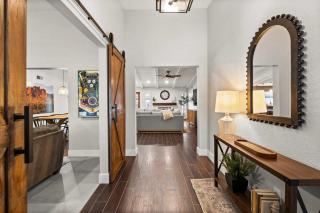 Peaceful Palm - Farmhouse Chic with Pool & Games - Mesa - 3
