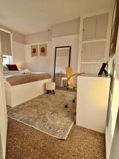 Entire home in Sheffield - Wincobank - 1