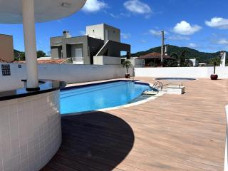 Bertioga, clube completo com piscina aquecida - Bertioga - 1