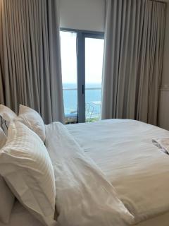 شقةباأطلالة بحرية برج الجوهره داماك Damac AlJawharah Tower - 1