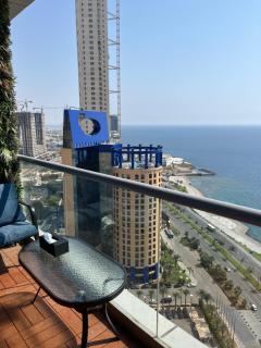 شقةباأطلالة بحرية برج الجوهره داماك Damac AlJawharah Tower - Quai - 0
