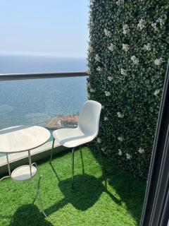 شقةباأطلالة بحرية برج الجوهره داماك Damac AlJawharah Tower - Quai - 1