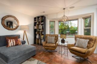 Crimson Canyon Home - Majestic Nature Southwest Charm - 1