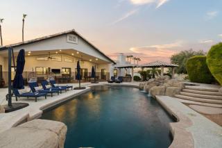 Sweetwater Luxury Home - Pool Spa Volleyball & More - Scottsdale - 0