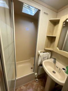 Big and affordable minihouse with 4 bedrooms - 3