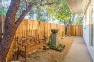 Tangerine Terrace Home - Modern Living Firepit BBQ - Phoenix - 8