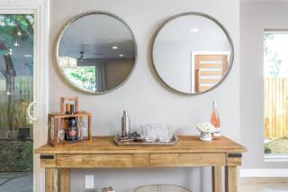 Tangerine Terrace Home - Modern Living Firepit BBQ - 1