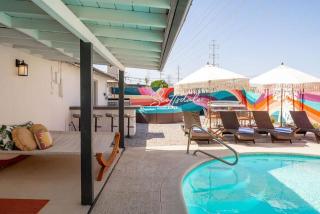 Pink Palms - Bachelorette Dream Pool Spa BBQ - Scottsdale - 3
